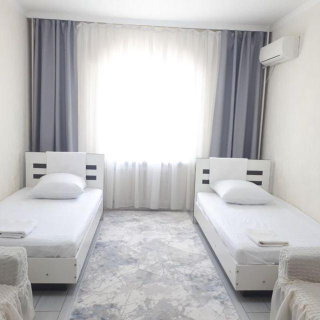 Hostel Sebzor Tasjkent Eksteriør bilde